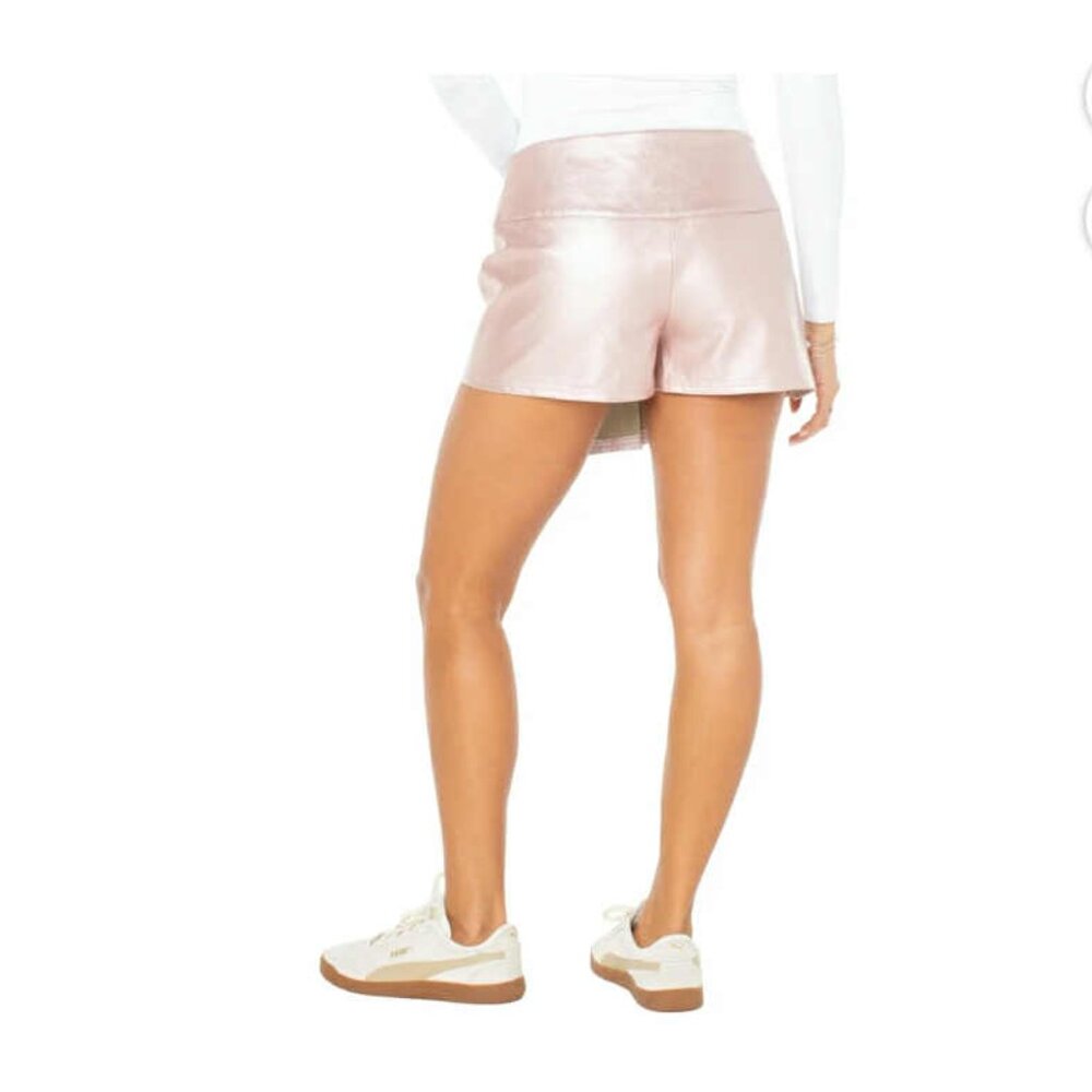 Celebrity Pink Women's Faux Leather Pleated Metalic Pink  Skort  NEW - Picture 5 of 5